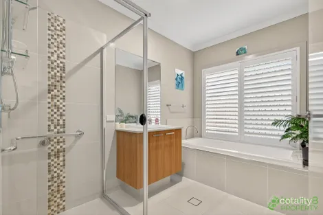 Property photo of 16 Corella Crescent Warner QLD 4500