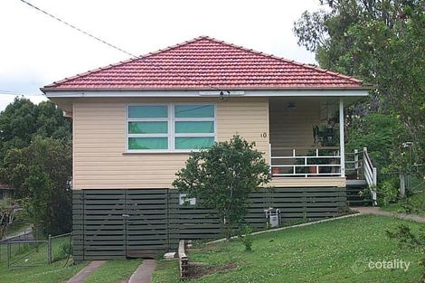 10 Maryland St, Stafford Heights, QLD 4053