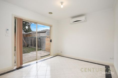 Property photo of 10/28 Kelvinside Road Noble Park VIC 3174