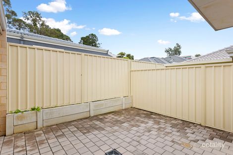 Property photo of 2/16 Leach Road Wanneroo WA 6065