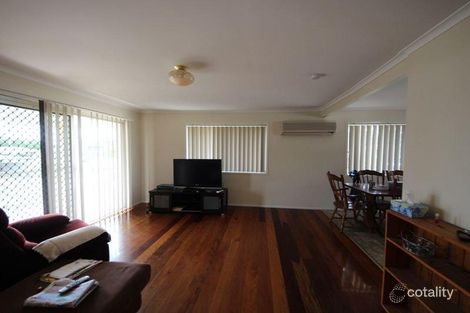 Property photo of 22 Arrakune Crescent Kallangur QLD 4503