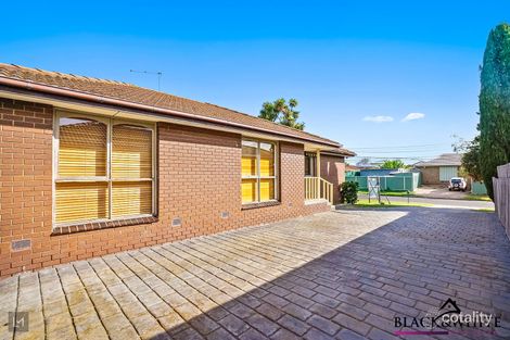Property photo of 1 Prouse Place Werribee VIC 3030
