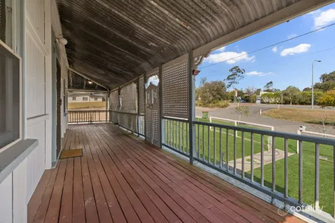 Property photo of 10 Brisbane Road Redbank QLD 4301