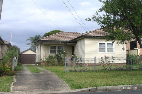 Property photo of 56 Cardigan Road Greenacre NSW 2190