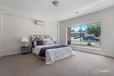 Property photo of 17 Royal Terrace Craigieburn VIC 3064