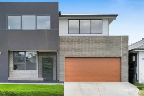 48 Poulton Tce, Campbelltown, NSW 2560