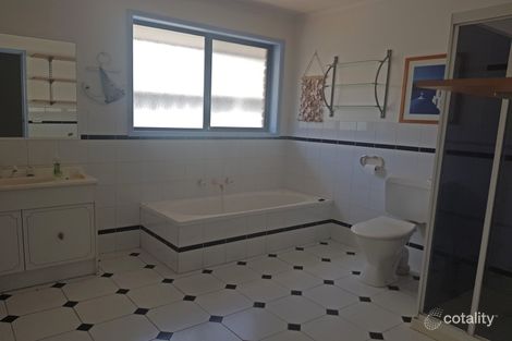 Property photo of 10 Brooks Avenue Shepparton VIC 3630