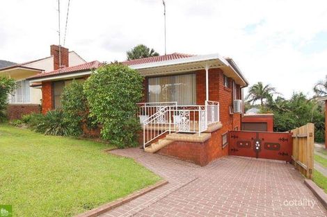 19 Yellagong St, West Wollongong, NSW 2500