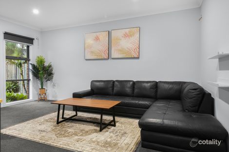 Property photo of 4 Willsmere Way Mickleham VIC 3064