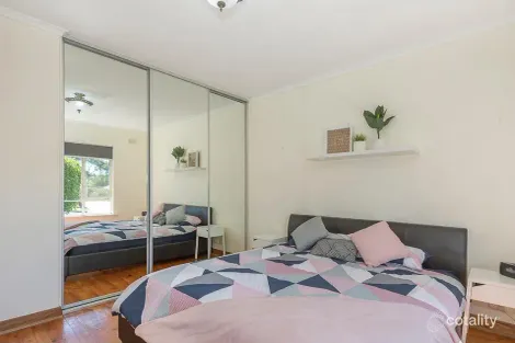 Property photo of 5 Parslow Road Para Hills SA 5096