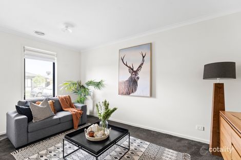 Property photo of 17 Ginini Street Truganina VIC 3029