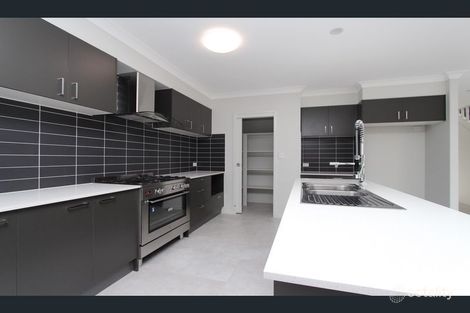 Property photo of 41 Anchorage Drive Birtinya QLD 4575