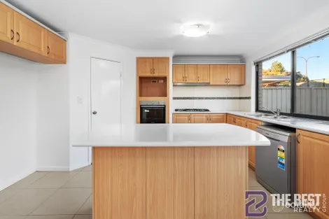 Property photo of 40 Mount Park Way Canning Vale WA 6155