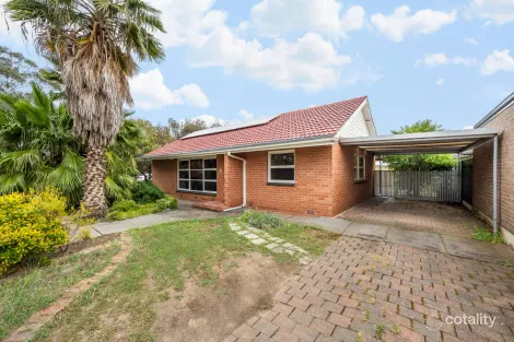 Property photo of 10 Ponsford Crescent Parafield Gardens SA 5107