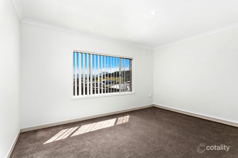 3/256 Flagstaff Rd, Lake Heights, NSW 2502