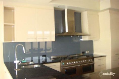 Property photo of 42 Cronin Avenue Main Beach QLD 4217