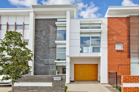 Property photo of 28 South Parkway Lightsview SA 5085