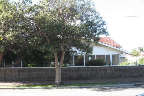 16 Penzance St, Glenelg, SA 5045