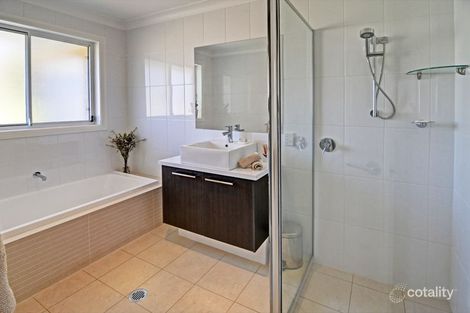 Property photo of 4 Lantana Place Orange NSW 2800