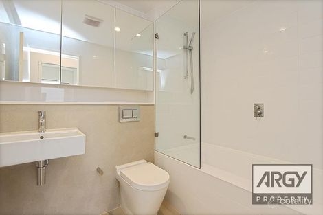 Property photo of 803/41-45 Hill Road Wentworth Point NSW 2127