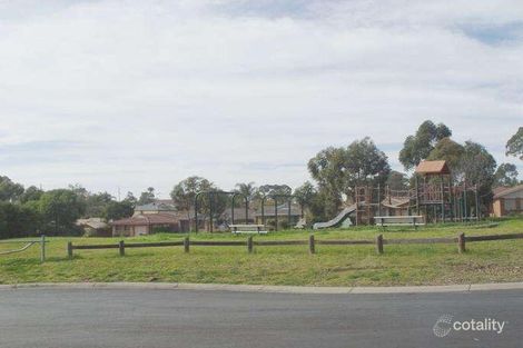 Property photo of 47 Gadshill Place Rosemeadow NSW 2560