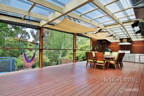 Property photo of 294 Lawrence Road Mount Waverley VIC 3149
