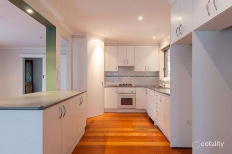 Property photo of 17 McDermott Avenue Mooroolbark VIC 3138