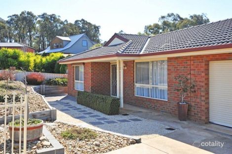Property photo of 16 Julie Court Kangaroo Flat VIC 3555