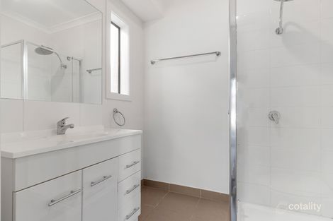 Property photo of 99 Oberon Drive Carrum Downs VIC 3201