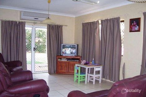 Property photo of 10 Charles Crescent Gracemere QLD 4702