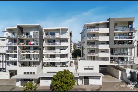 19 Isedale St, Wooloowin, QLD 4030