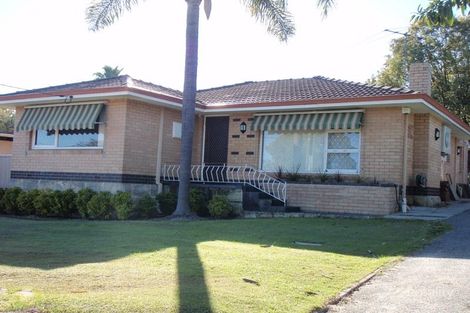 18 Wychcross St, Westminster, WA 6061