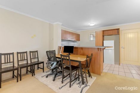 Property photo of 17/38 Vincent Street Indooroopilly QLD 4068