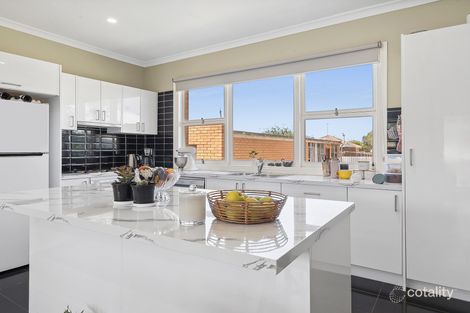 Property photo of 132 Thompson Road North Geelong VIC 3215