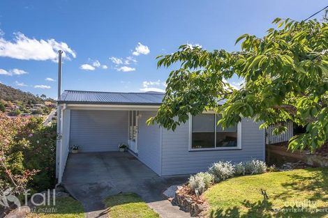 Property photo of 6 Cedar Street Lindisfarne TAS 7015