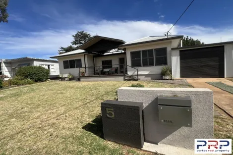 5 Brolgan Rd, Parkes, NSW 2870