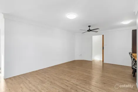Property photo of 8 Carara Drive Kawana QLD 4701