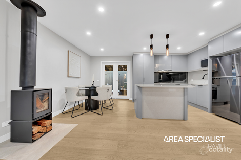 Property photo of 1/16 Wynette Close Hampton Park VIC 3976