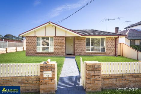 Property photo of 1/19 Broe Avenue East Hills NSW 2213