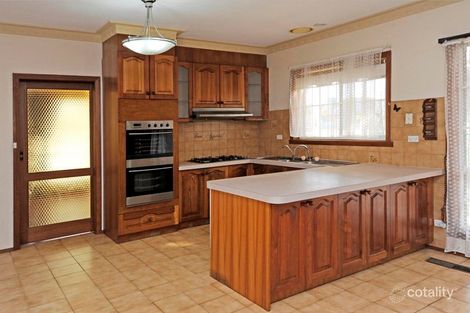 Property photo of 10 Tatlow Drive Epping VIC 3076