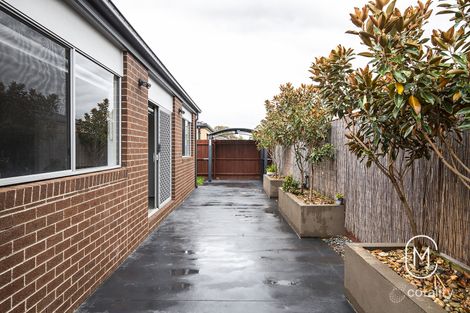 Property photo of 19 Navigate Road Doreen VIC 3754