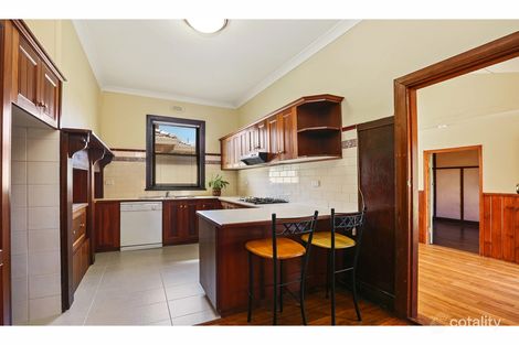 Property photo of 130 Minerva Road Manifold Heights VIC 3218