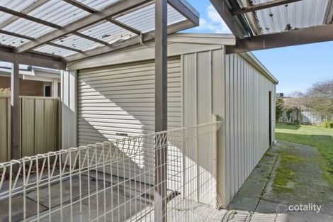 Property photo of 28 Eton Street Wendouree VIC 3355