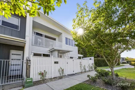 Property photo of 4 Bedarra Circuit Maroochydore QLD 4558