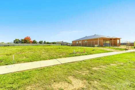 Property photo of 44 Wiggins Avenue Maffra VIC 3860