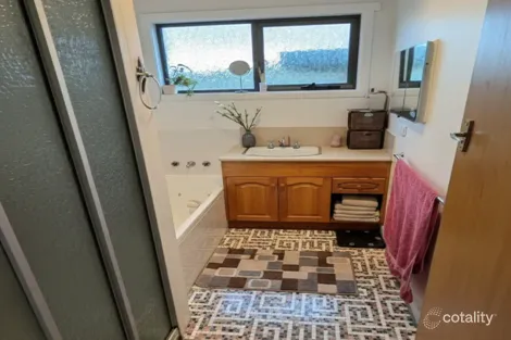 Property photo of 4 Aurora Place Devonport TAS 7310