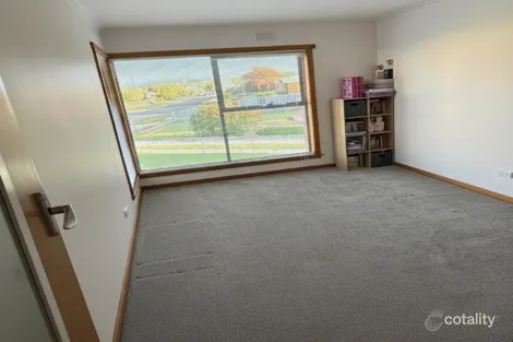 Property photo of 4 Aurora Place Devonport TAS 7310