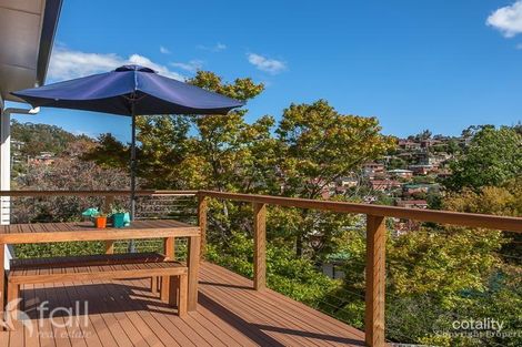Property photo of 6 Cedar Street Lindisfarne TAS 7015
