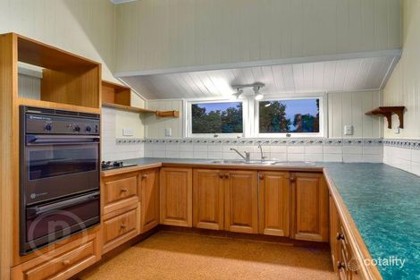 Property photo of 21 Ashgrove Crescent Ashgrove QLD 4060