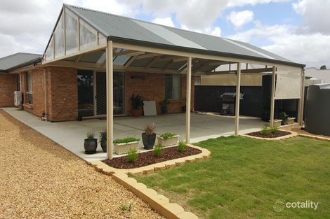 Property photo of 9 Greenlands Drive Murray Bridge SA 5253